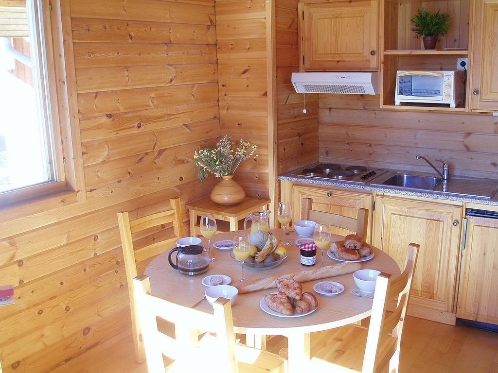 Goelia - Les Chalets Des Marmottes Saint-Jean-d'Arves Rom bilde